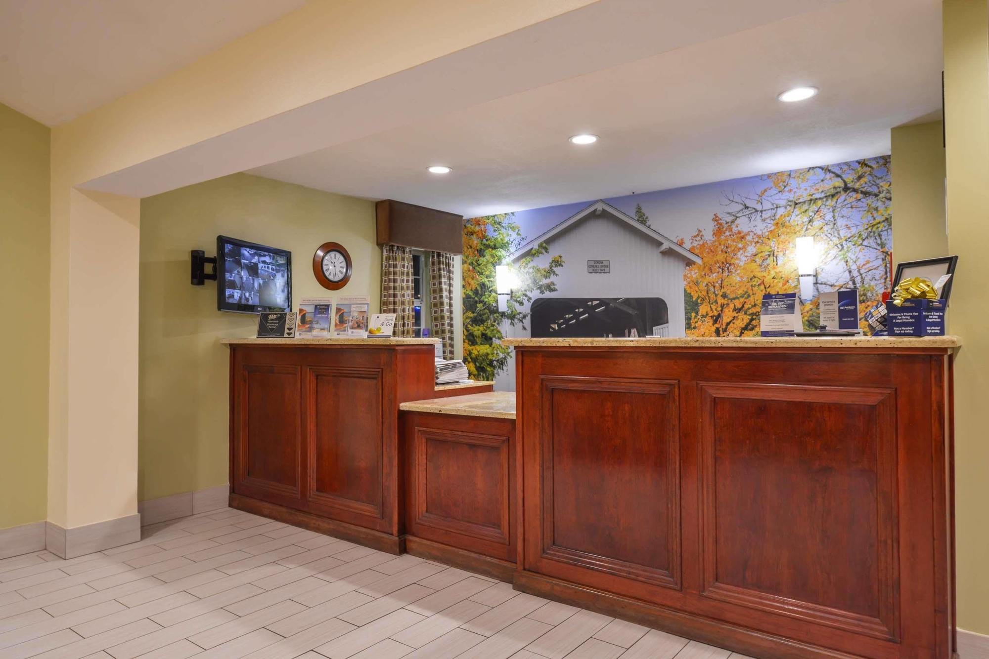 Best Western Cottage Grove Inn Dış mekan fotoğraf